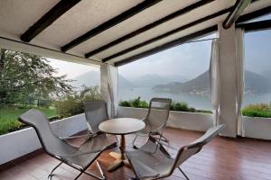 Villa Valeriana - vista esclusiva su Monte Isola - Lago dIseo