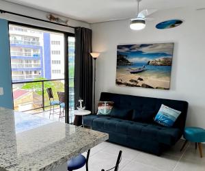 Apto novo com AC 1 quadra da praia Guaratuba PR