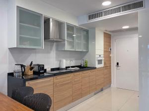 Bliss Patong - 2Br Sea View Condo - Roof Top Pool