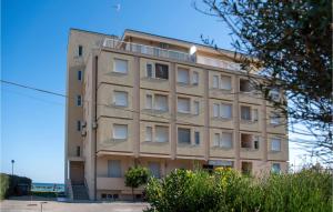Awesome Apartment In Ortona With Wifi