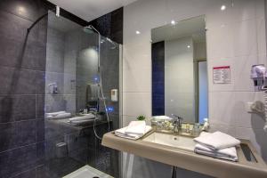 Hotels Hotel & restaurant Le Meysset : Suite