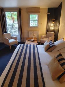 Hotels Hotel Les Prateaux : photos des chambres