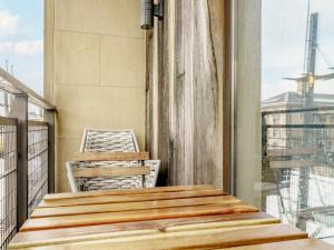 City Centre Incredible 2BR Corner Apt with Balcony - Pass the Keys