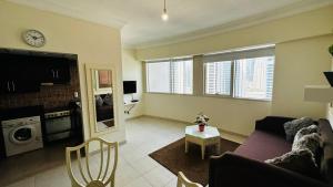 Lakeshore Towers, Cluster Y , JLT, 1BHK