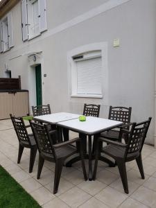 Maisons de vacances Gite La Vapillone Paris Marne-la-Vallee : photos des chambres