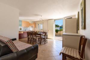 Villa Adriana Puglia by BarbarHouse