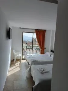 SANTA HELENA HOSPEDERIA - El Tendido