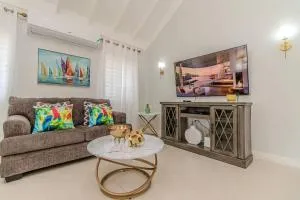 Ocean Blue Oasis Villa - Stepney