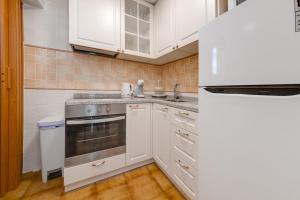 CB Living - 2 bedroom beach condo, Playa Flamenca