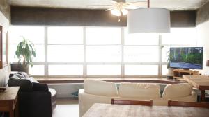 FRENTE PRO MAR - A - Praia do Tombo - Beachfront