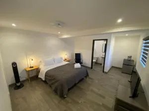 Escritores - Cabo Punta Banda