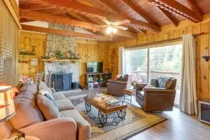 Crestline Cabin Close to Lake Arrowhead and Skiing - Twin Peaks