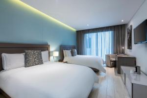 Hotel 100 Luxury Suites by Preferred