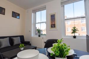 Central Two Bed Flat Kings Lynn