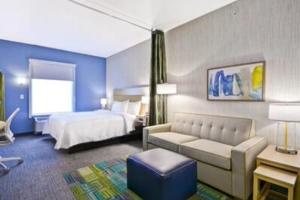 King Studio Suite - Non Smoking room in Home2 Suites By Hilton Blue Ash Cincinnati
