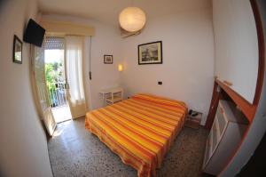 Quadruple Room room in Hotel Antonella