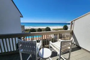 Ramsgate Harbor 56 - Carillon Beach