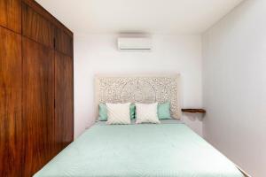 Espectacular Condo zona centro, 10 min Marina CSL