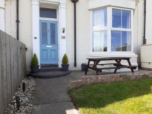 Sea Front Apartment