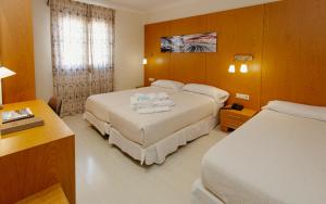Triple Room room in Hotel MR Costa Blanca