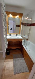 Appartements Appartement 4/6 personnes - Vue plein sud - Chamrousse : photos des chambres