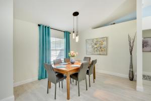 Palm Coast Home with Heated Pool 3 Mi to Beach!