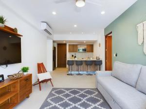 Spacious and centrally apartment a few streets from the beach By Yeah