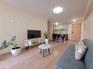 Charming 2BR 2 Bath Apartment