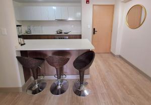 Charming 2BR 2 Bath Apartment