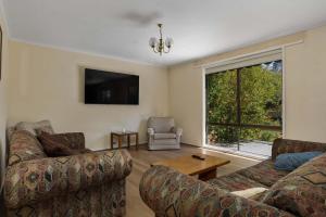 Beach Dreaming - Wifi, Netflix, Air con, Pets, Full Linen, Sleeps 9