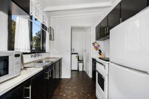 Inverloch s Lime Green Door - Linen, Wifi, Pet Friendly