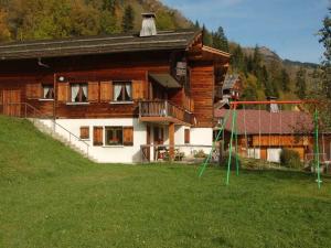 Appartement chalet pour 6 pers., animaux admis, parking - FR-1-467-39