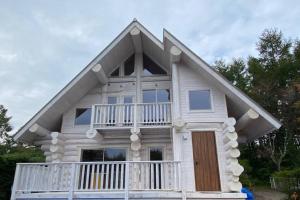 木の王様イェローシーダー ポーラーハウスカナディアン西軽井沢1