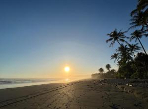 Rumah Senang - Walk to Beach