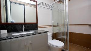 CL# Stylist Studio Apt* KitchenWash*Cat Linh Station