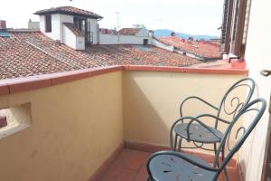 Classic Double Room with Balcony and Partial View