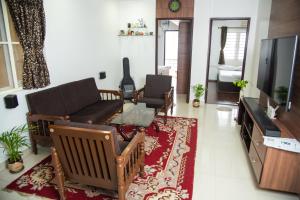 Mama Rose Homestay in Madipakkam