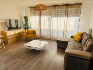 Appartements Harmonieux/Bezannes/Pkg Prive : photos des chambres