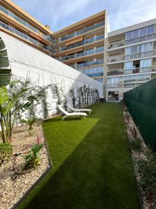 Riviera 1 ou Riviera 2 ou réservez les 2 Front de Mer Cagnes sur Mer Promenade de la plage