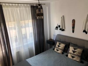 Cityscape Comfort with key lockbox