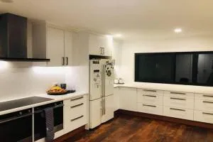 Te Papatapu Retreat - 拉格伦