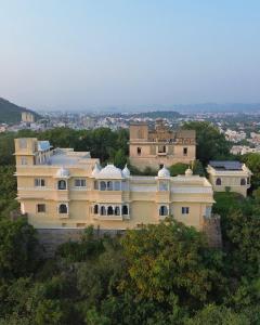 Titardi Garh- 18th Century Castle Homestay