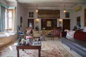 Titardi Garh- 18th Century Castle Homestay