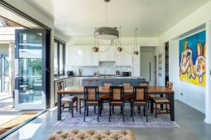 Ginahgulla Olive Estate I Private Properties