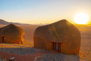 Desert Hills Lodge