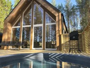Furukrona - Private Glass Dome, Sauna and Hot Tub! - Askosberget