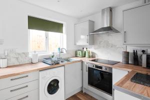 Well Coach House by Cliftonvalley Apartments