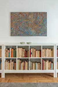 Modern Two-Bedroom Apartment In Kolonaki, Peridot - Homes