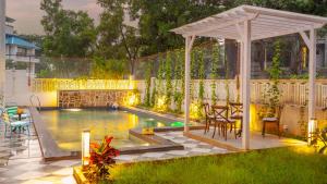 Ivory Castle Luxury 5BHK with Private pool By StayMonkey