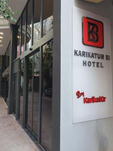 Karikatür Bi Hotel